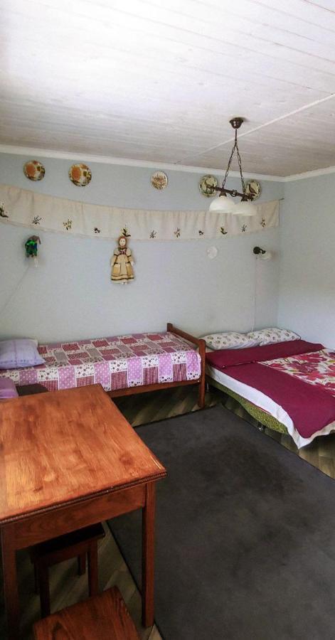 Вулик Будиночок З Двома Окремими Номерами Kamianets-Podilskyi Ngoại thất bức ảnh